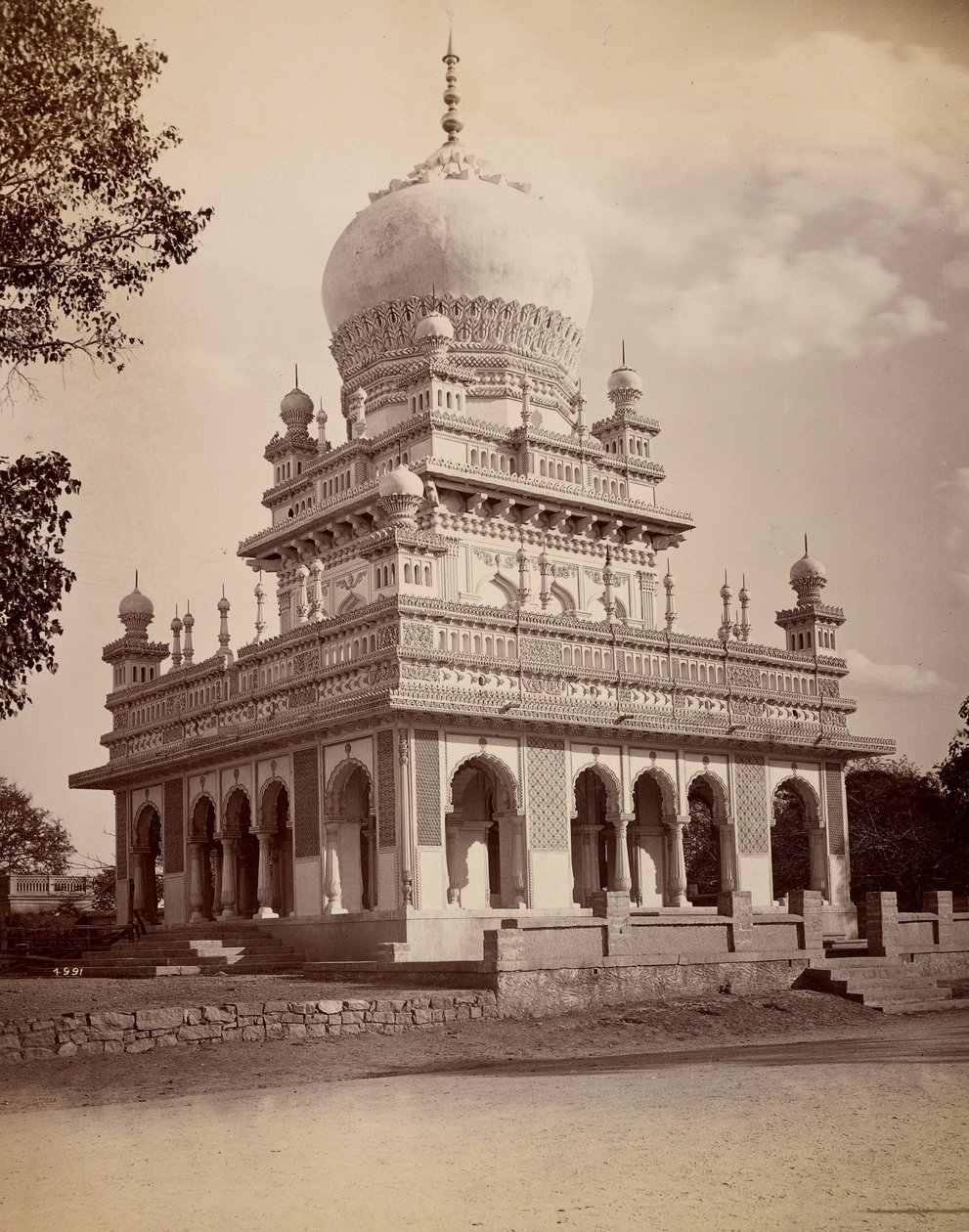  द्वारा लाला दीन दयाल