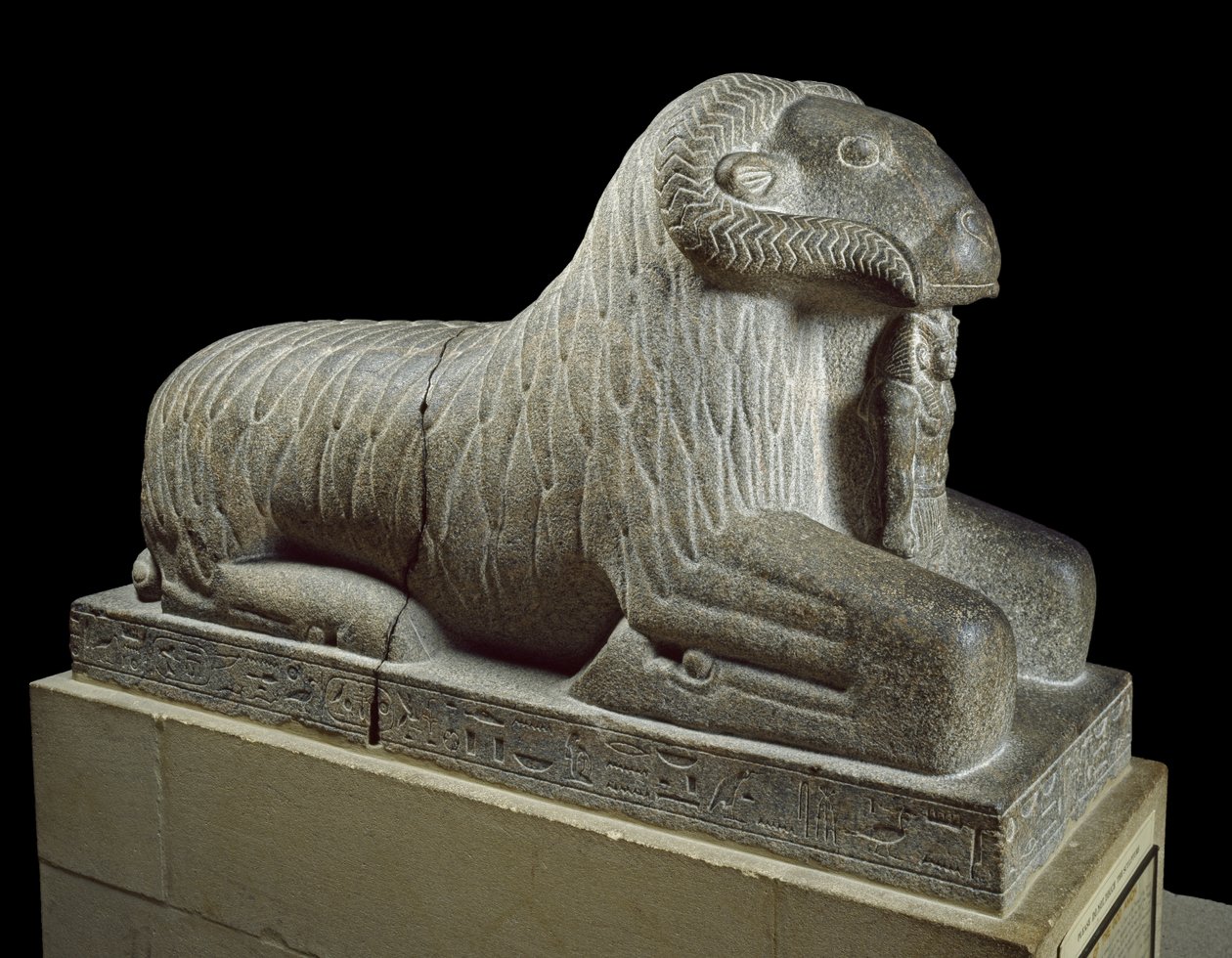 अमून के राम की मूर्ति, c.680 ईसा पूर्व (ग्रेनाइट) द्वारा देर से मिस्र