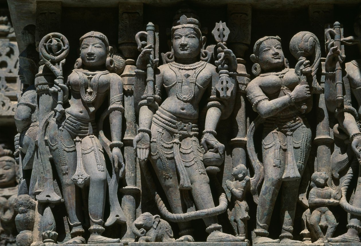 नर और मादा आकृतियों को दर्शाने वाली राहत, आदिश्वर मंदिर, विमलवासी टुक, शत्रुंजय पहाड़ी पर मंदिर परिसर, पलिताना, गुजरात, भारत द्वारा अज्ञात अज्ञात