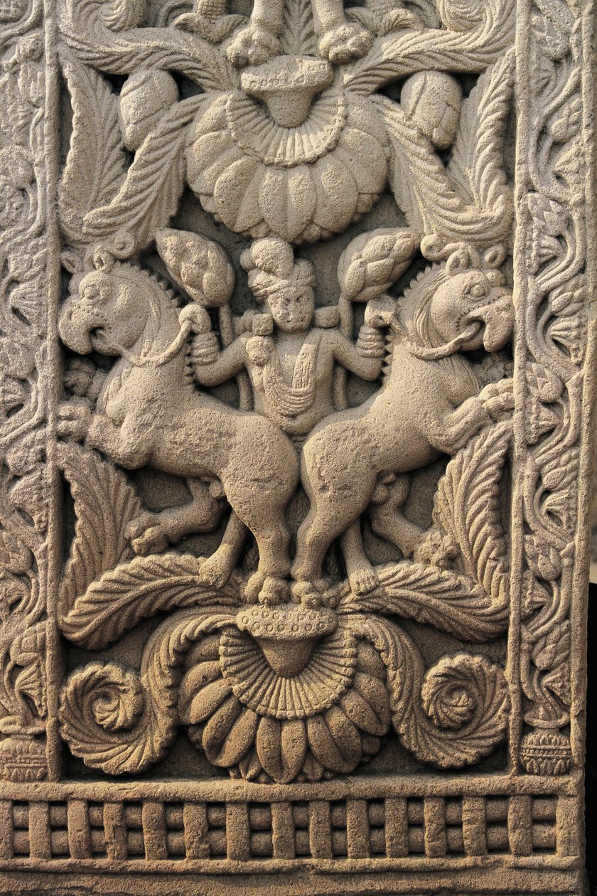 पश्चिमी प्रवेश द्वार पर राहत, महान स्तूप, सांची (यूनेस्को विश्व विरासत सूची .) द्वारा अज्ञात अज्ञात
