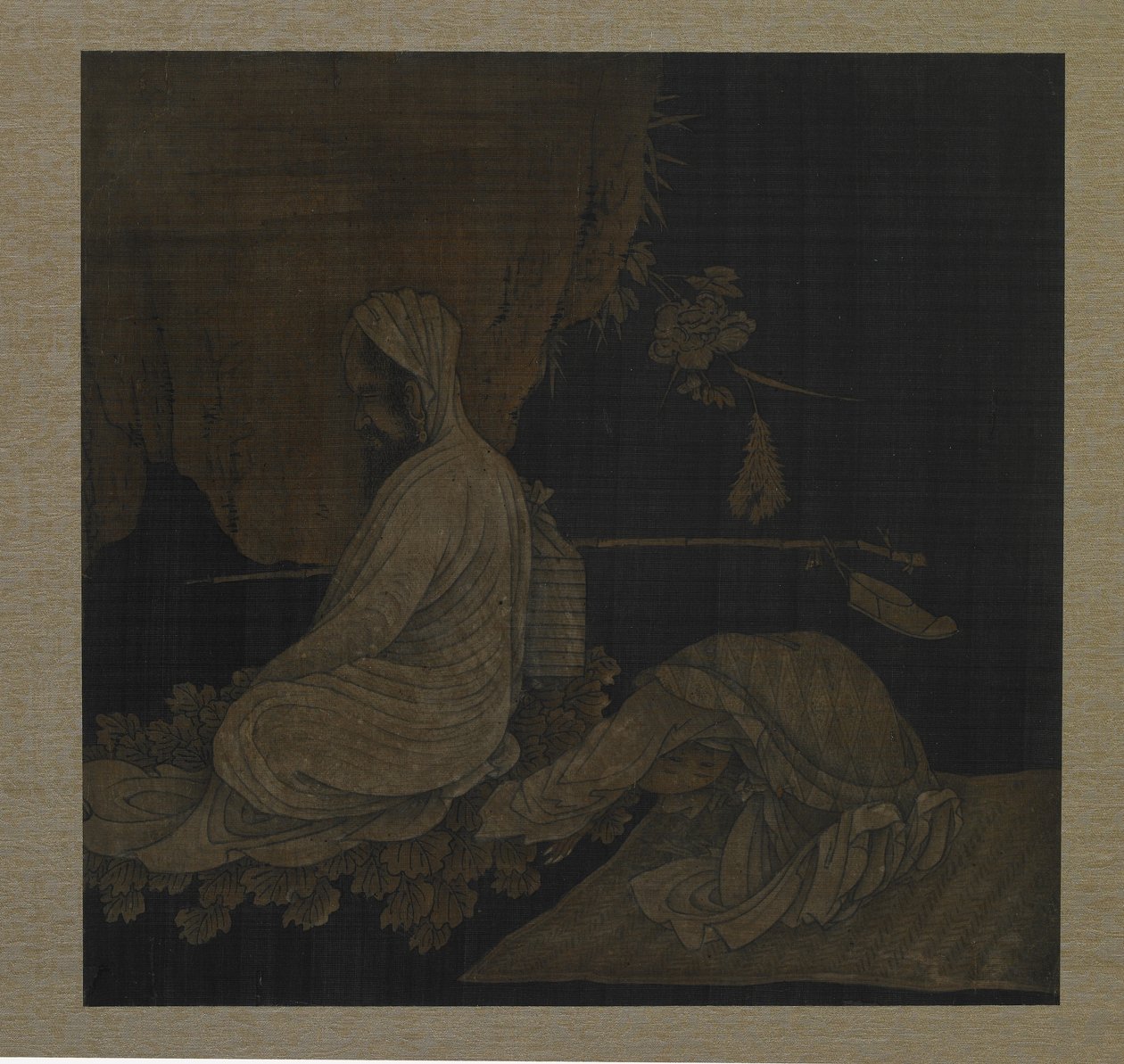 बोधिधर्म ध्यान कर रहे हैं, साथ में उपस्थित परिचारक, किंग राजवंश, c.1708 स्याही और रेशम पर रंग द्वारा लियू हुआंगियांग