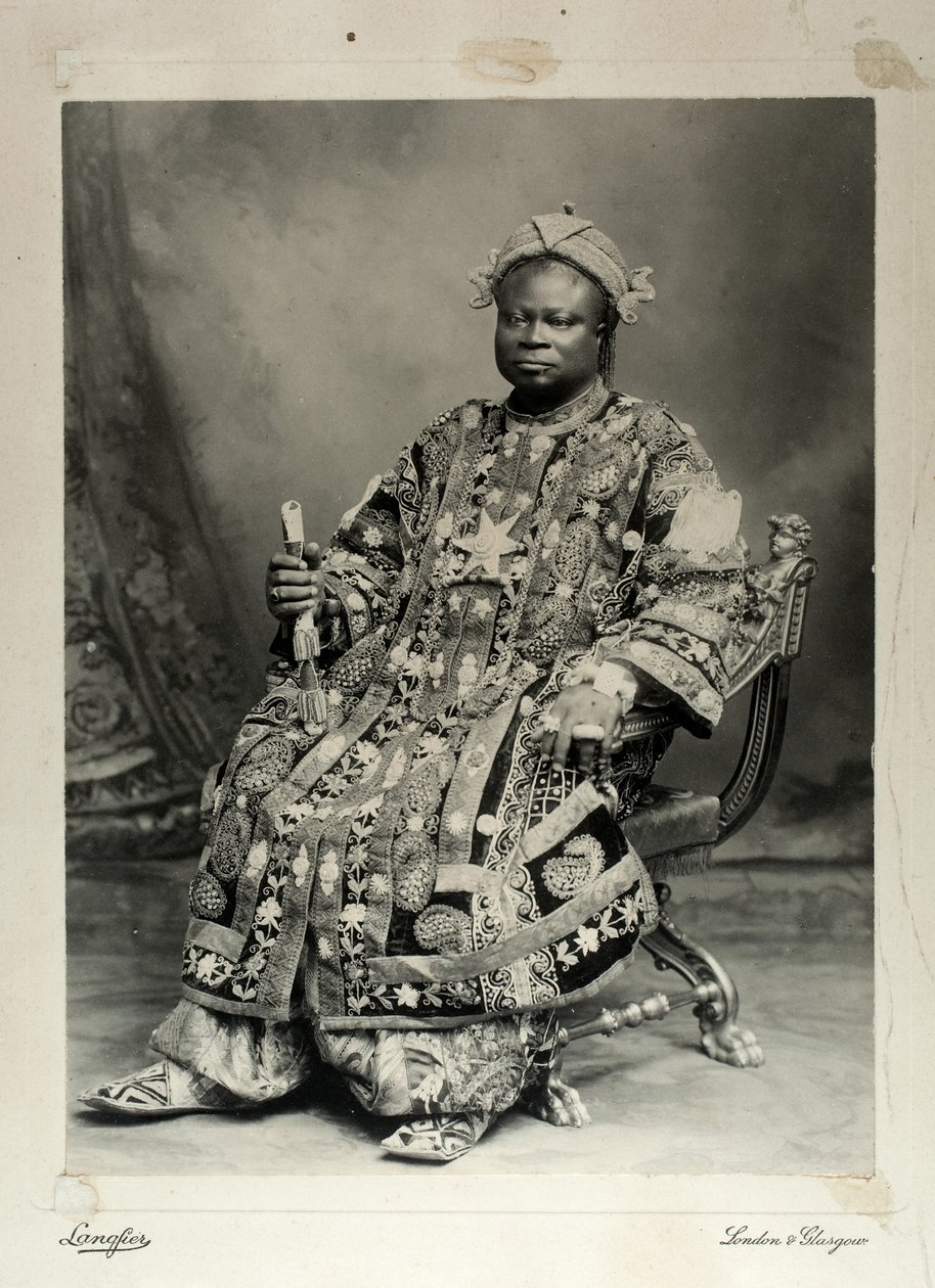 तेगुमाडा अदेमोला, इंग्लैंड, 1904 (जिलेटिन सिल्वर प्रिंट) द्वारा लुई एडोल्फ लैंगफियर