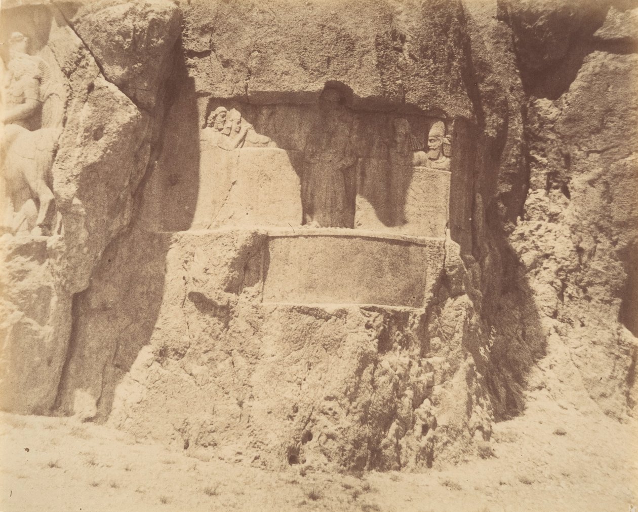 6 [नक्श-ए रुस्तम, पर्सेपोलिस के पास], 1840s-60s। द्वारा लुइगी पेस
