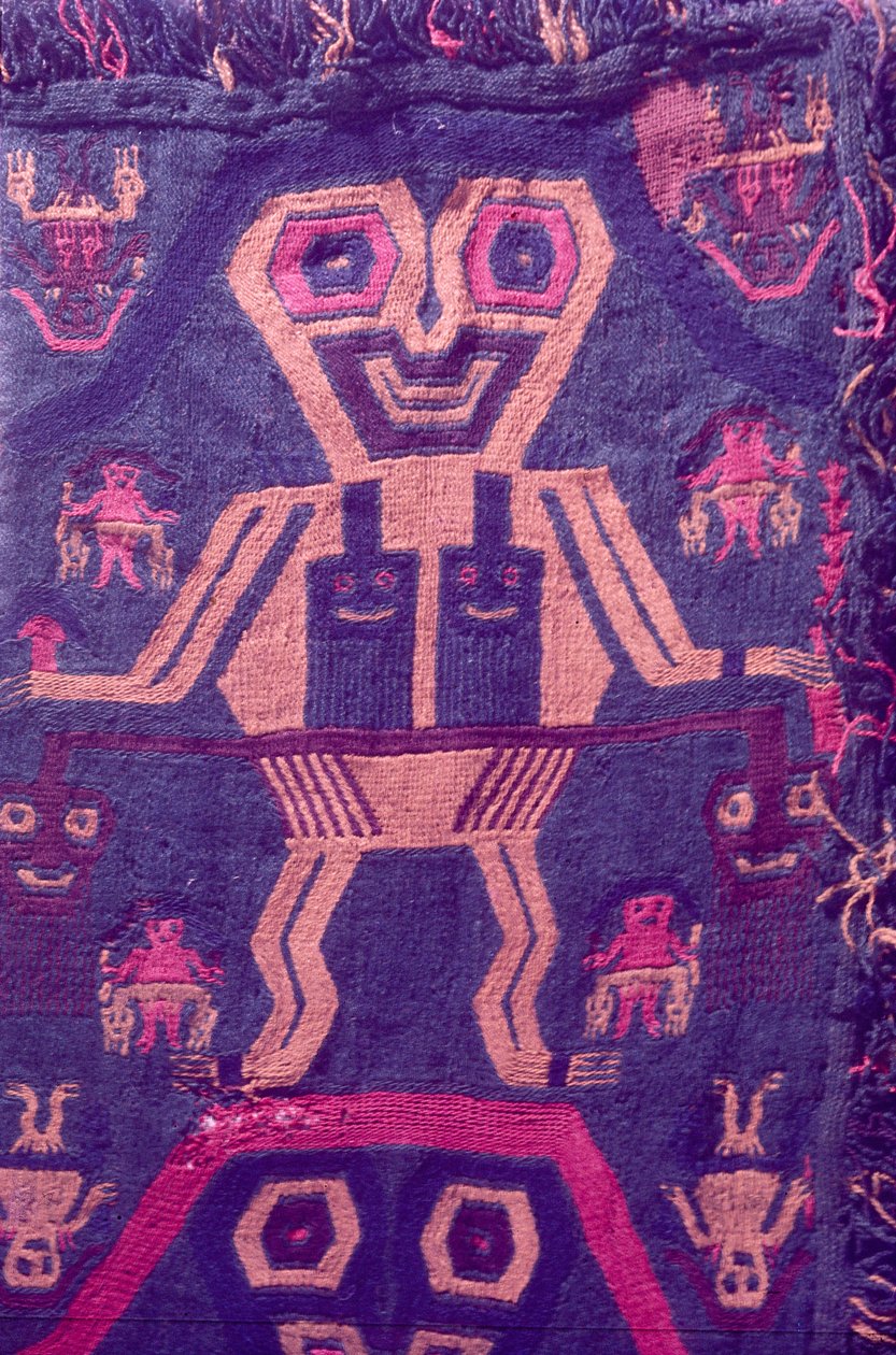 कपड़ा, पैराकास संस्कृति, पेरू, 2015। द्वारा लुइस रोसेंडो।