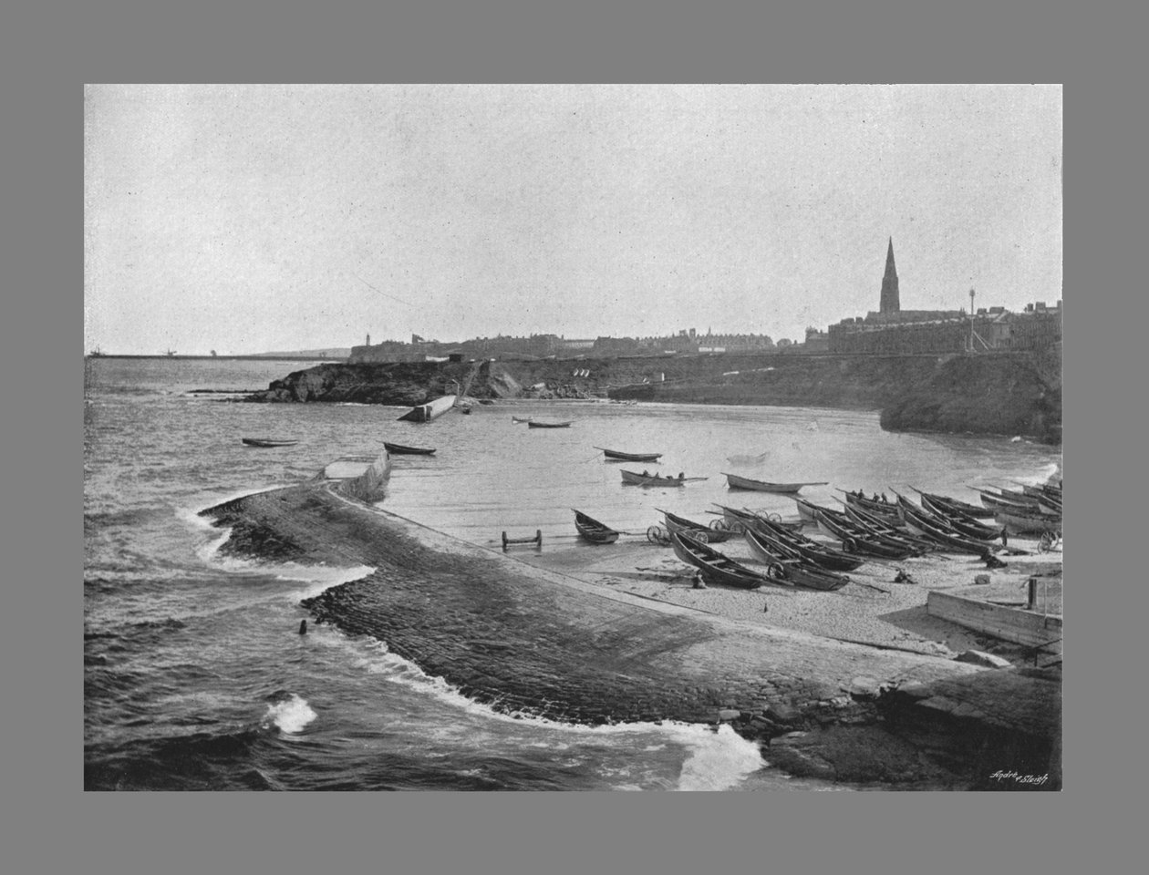 कुलेरकोट्स बे, टाइनमाउथ, c1900 द्वारा एम। चाची