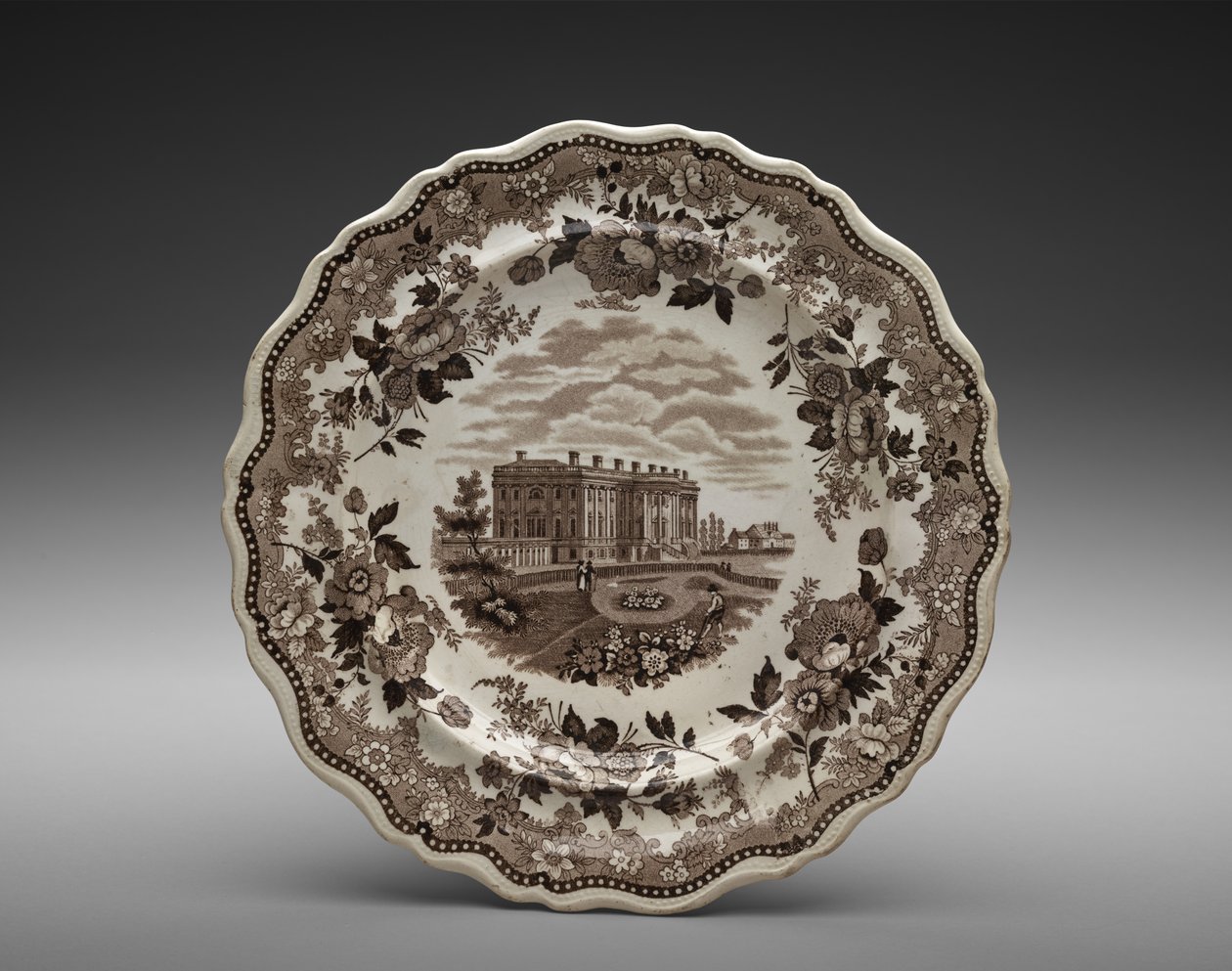 प्लेट, 1831-c.1843 (ट्रांसफर प्रिंट के साथ सीसा-चमकता हुआ मिट्टी के बरतन) द्वारा निर्माता जॉब और जॉन जैक्सन