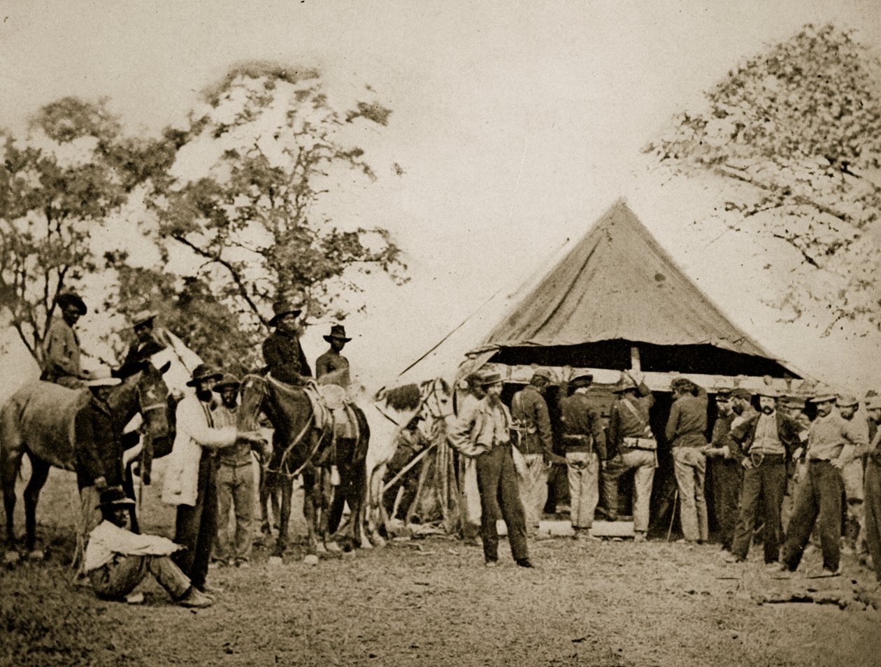 उनका कैंटीन भरना, 1861-65 द्वारा मैथ्यू बी ब्रैडी