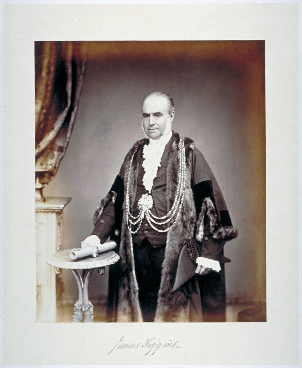 जेम्स फिगिन्स, लंदन के शेरिफ, श्रीवल पोशाक में, c1865 द्वारा मल्ल और सह