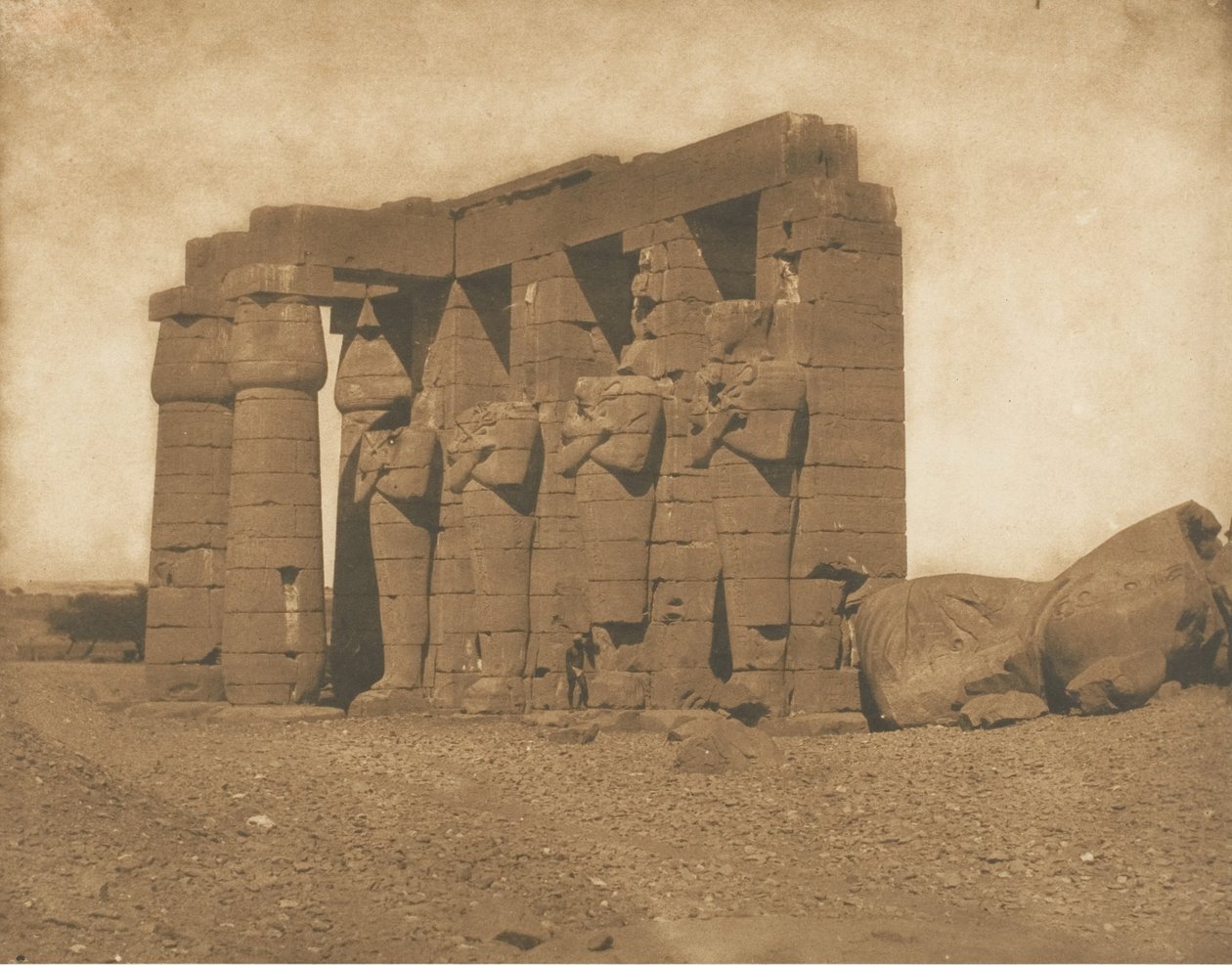 रामेसियम का कोलोसी, 1850। द्वारा मैक्सिम डू कैंप