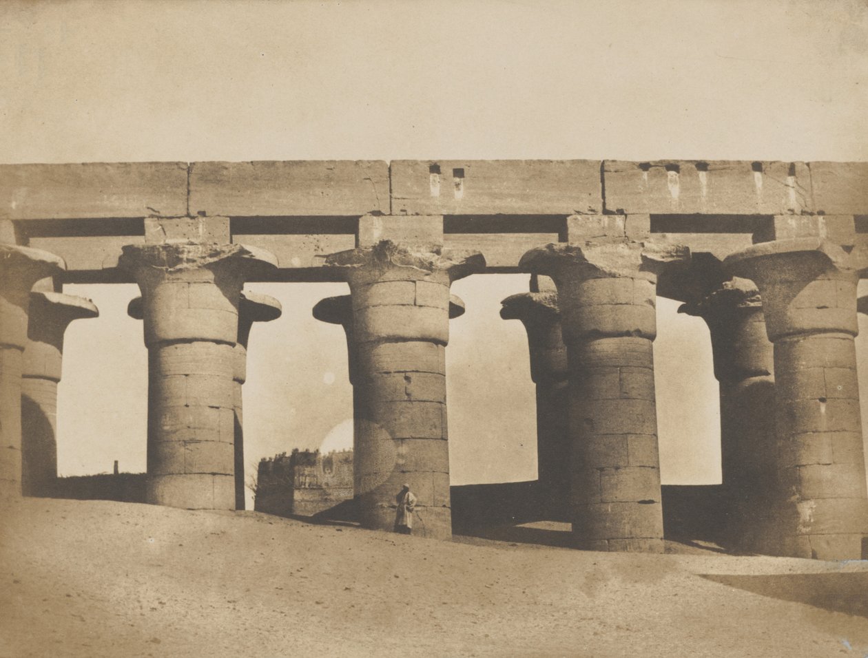 लक्सर, महल का बड़ा उपनिवेश, 1849-51। द्वारा मैक्सिम डू कैंप