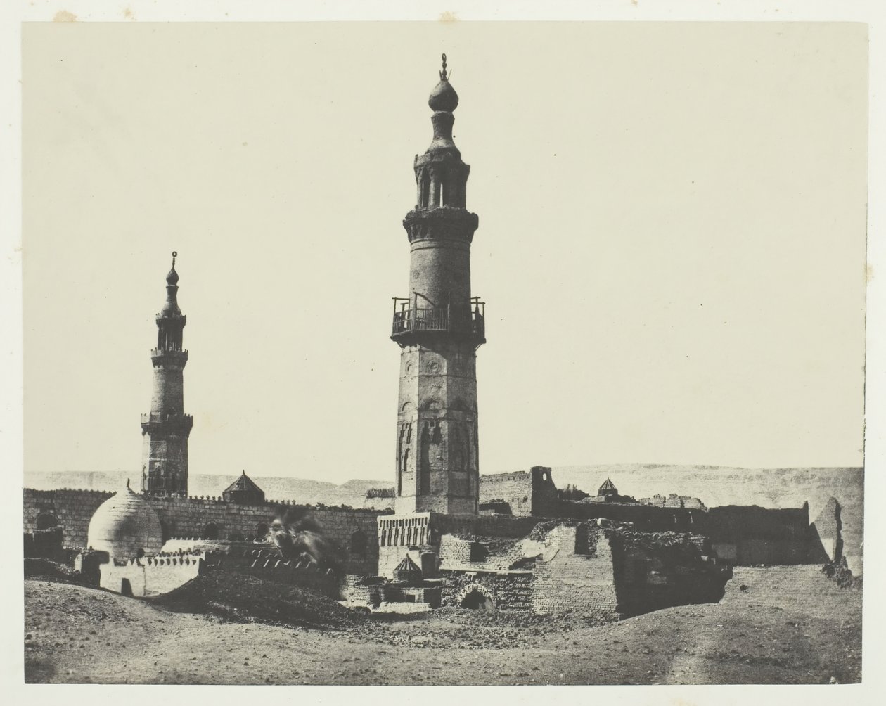 अली-बे की मस्जिद, गिरगेह, ऊपरी मिस्र, 184951, 1852 मुद्रित। द्वारा मैक्सिम डू कैंप