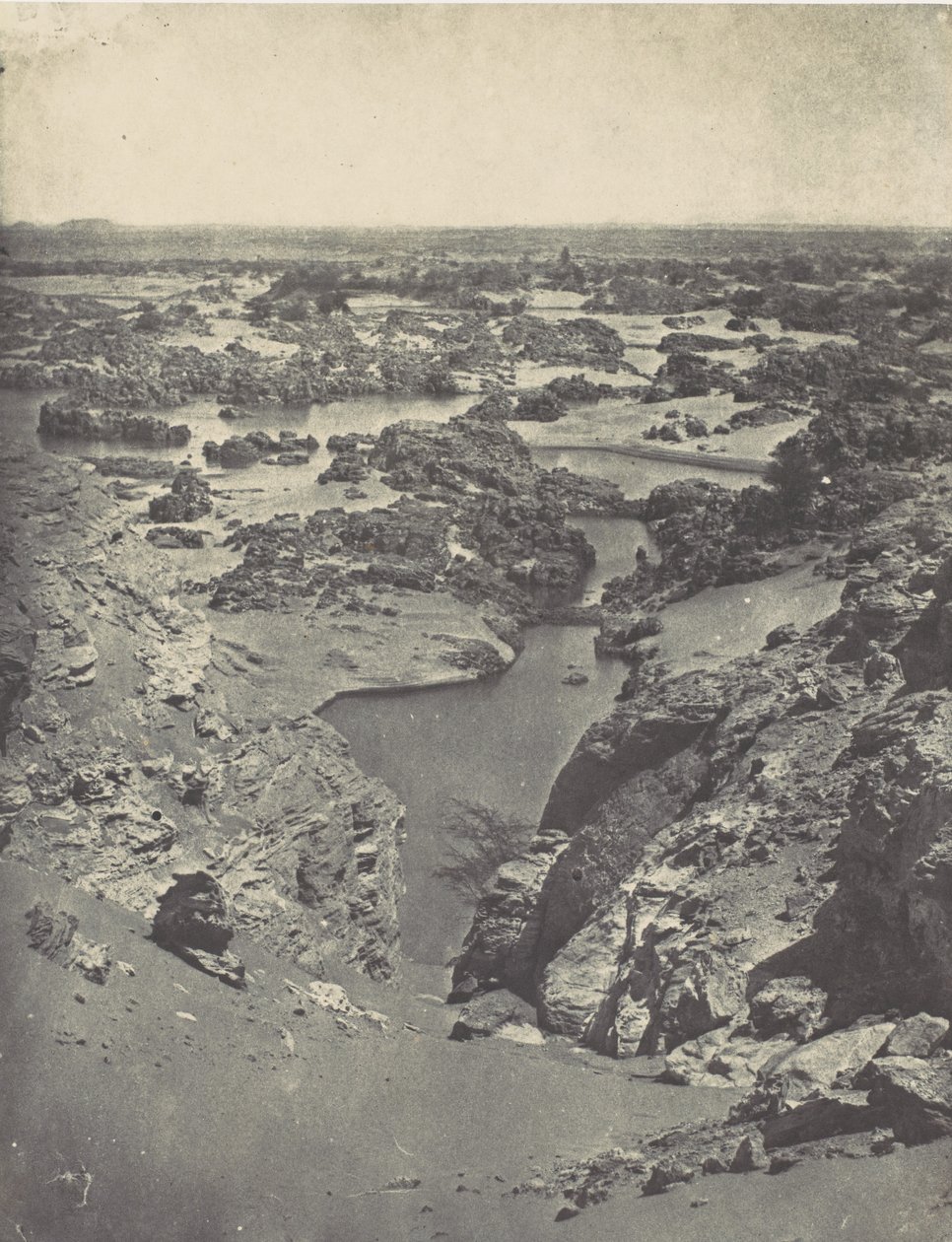 नूबिया। दूसरे मोतियाबिंद का कैवेलियर व्यू, 1850। द्वारा मैक्सिम डू कैंप