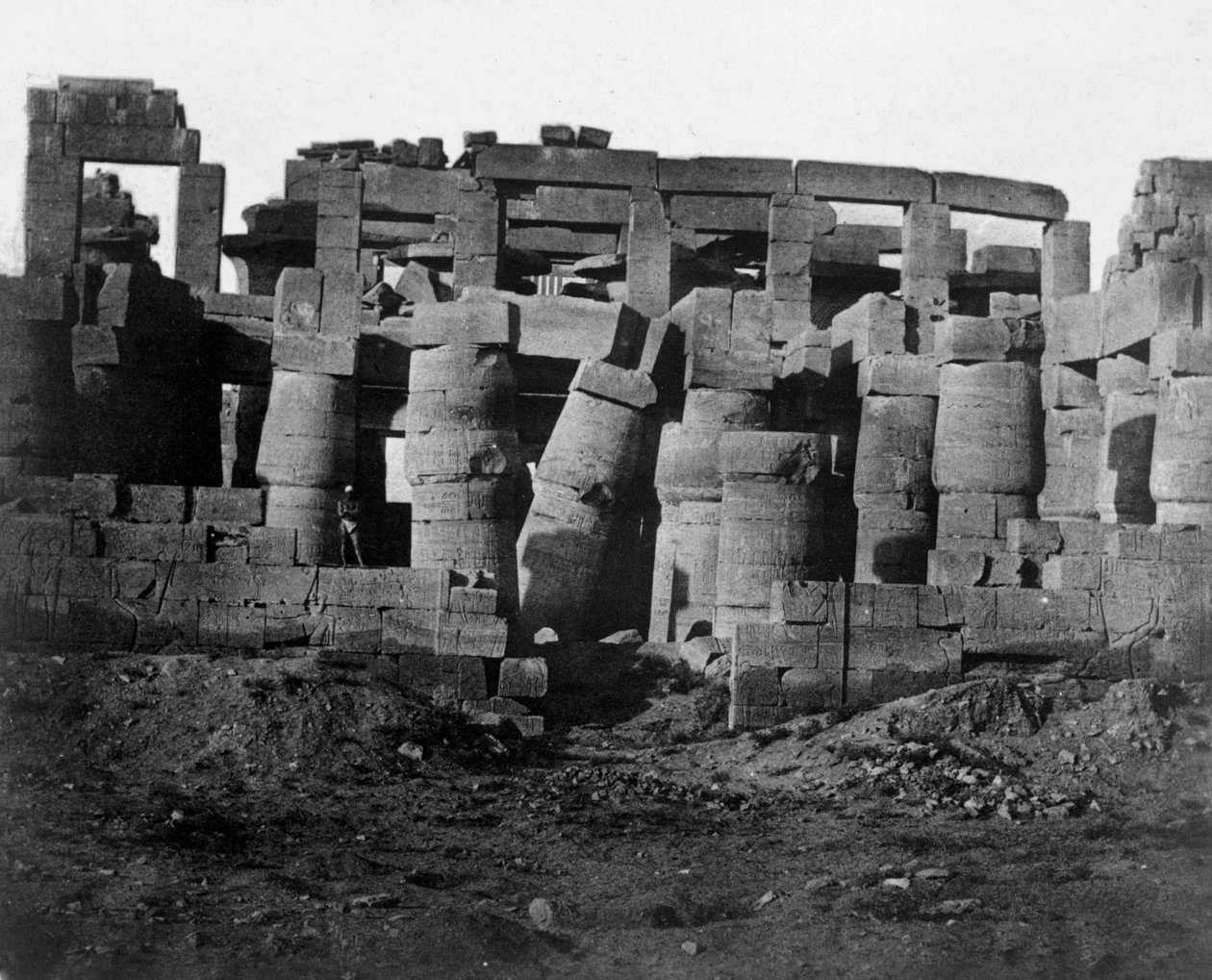 मंदिर खंडहर, मिस्र, 1852। द्वारा मैक्सिम डू कैंप