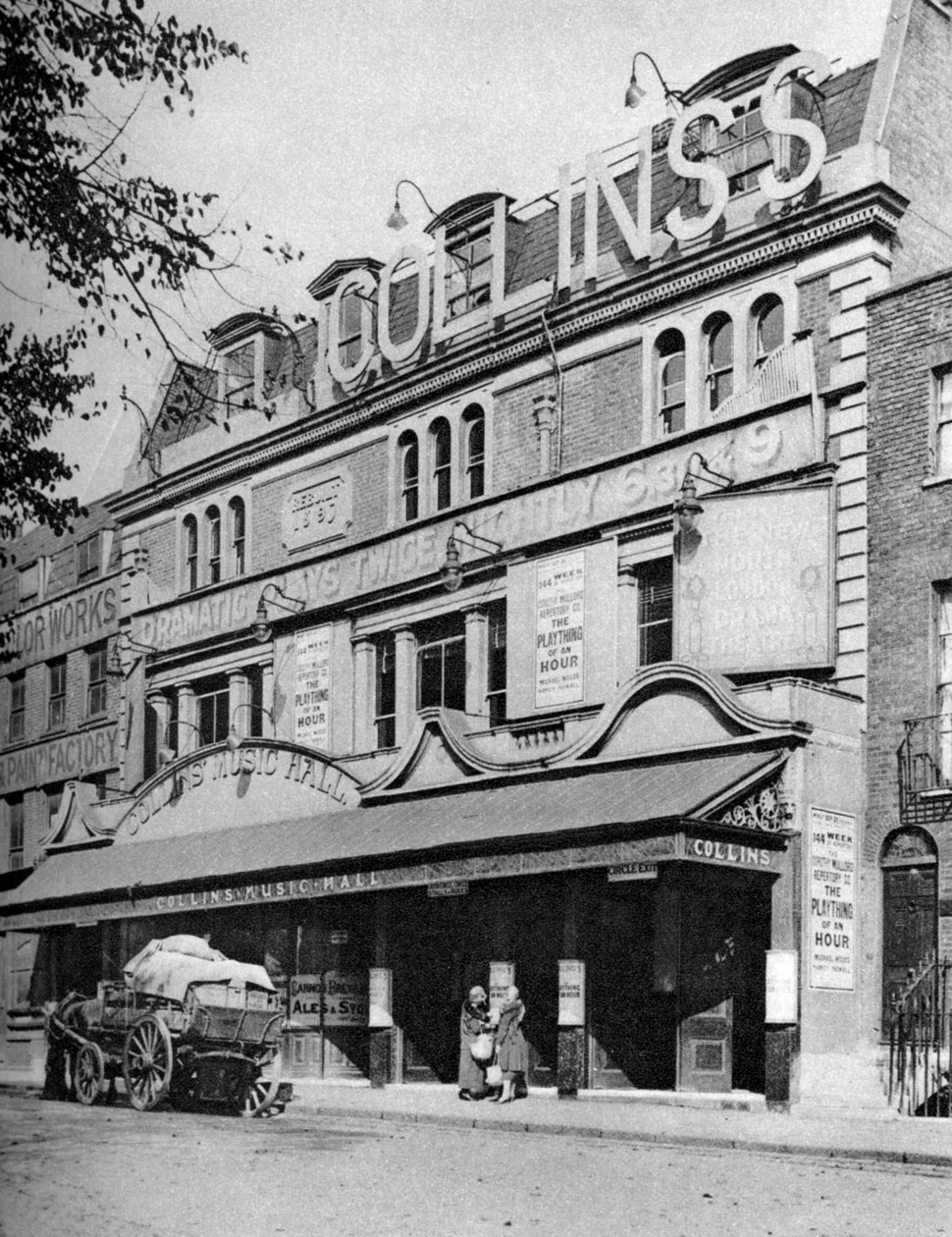 कोलिन्स म्यूज़िक हॉल, इस्लिंगटन, लंदन, 1926-1927। द्वारा McLeish