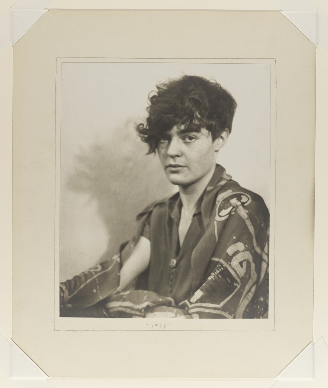 "1928" (जिलेटिन सिल्वर प्रिंट) द्वारा मेलविन ऑरमंड हैमंड