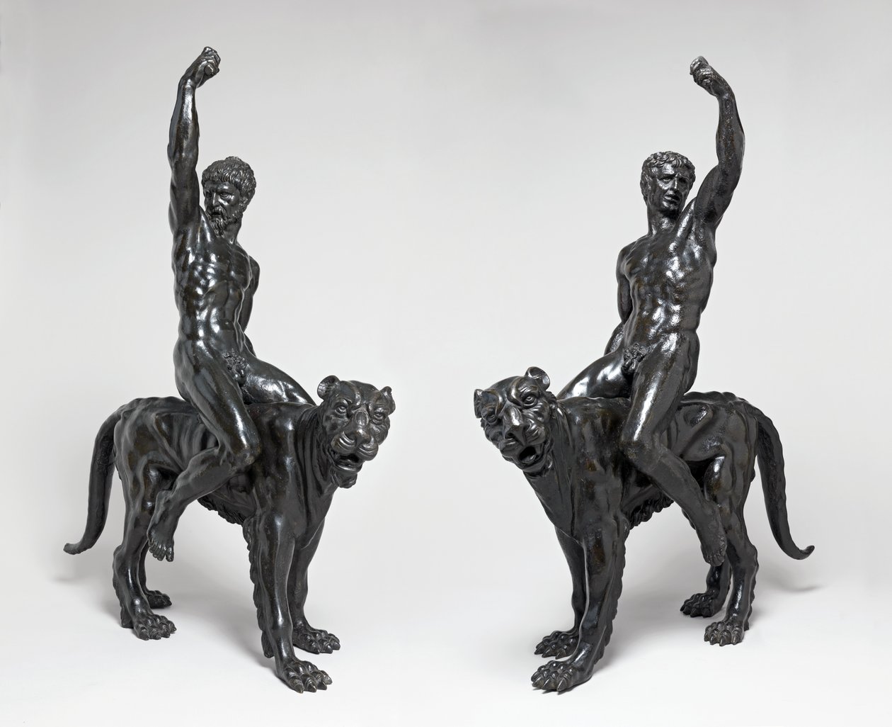 न्यूड बैचैन्ट्स राइडिंग पैंथर्स, c.1506-08 (कांस्य) द्वारा माइकल एंजेलो बुओनारोती
