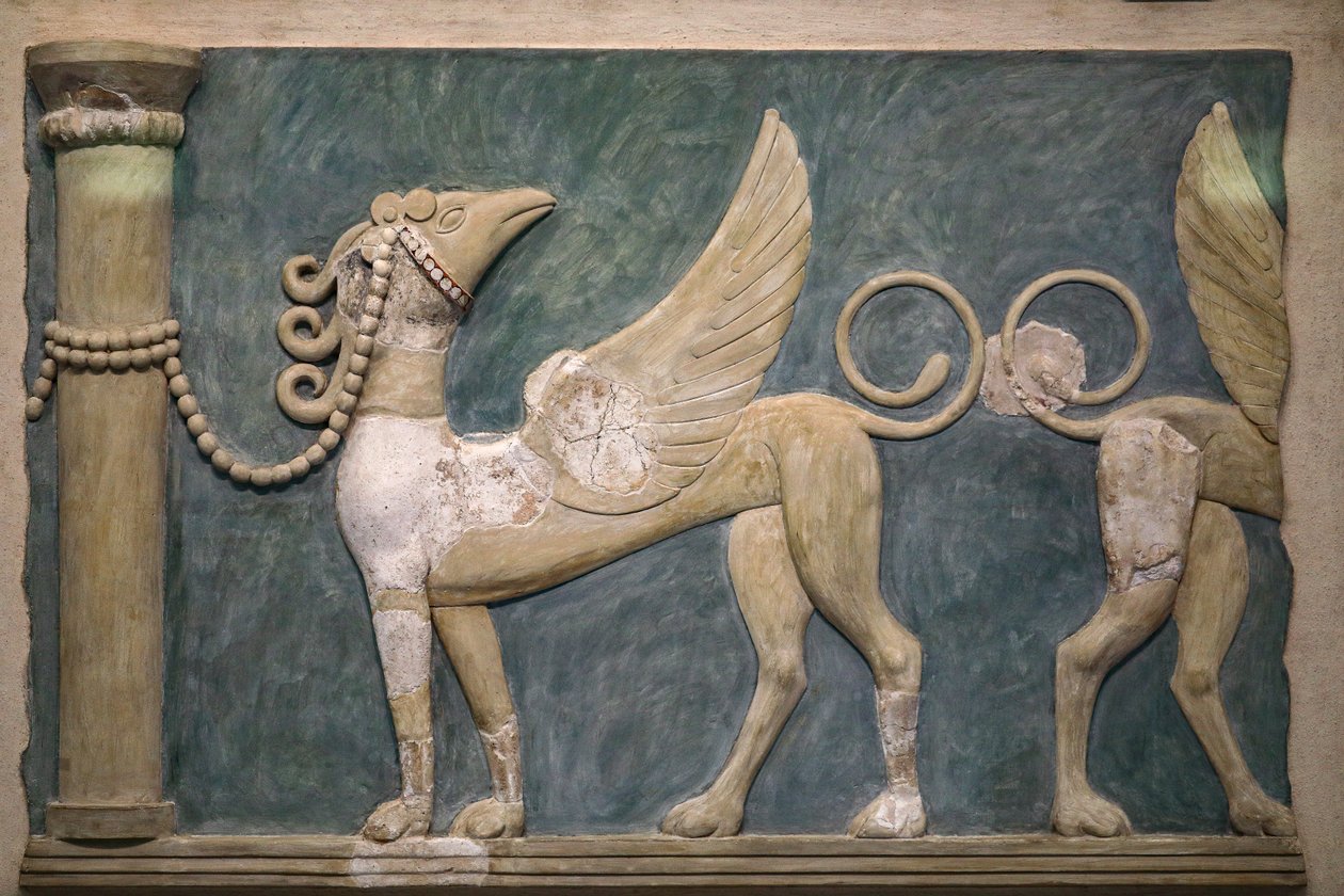 उच्च-राहत ग्रिफिन्स का फ्रेस्को। नोसोस का महल। 1600-1450 ई.पू द्वारा Minoan