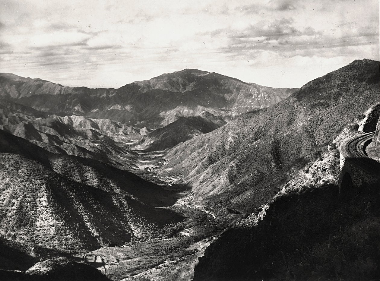 फासिस्ट युग में 'बिल्डिंग ए एम्पायर': द डोरफू घाटी, 09/05/1936 (बी/डब्ल्यू फोटो) द्वारा मोडेस्टिनो बाल्डिनेटी