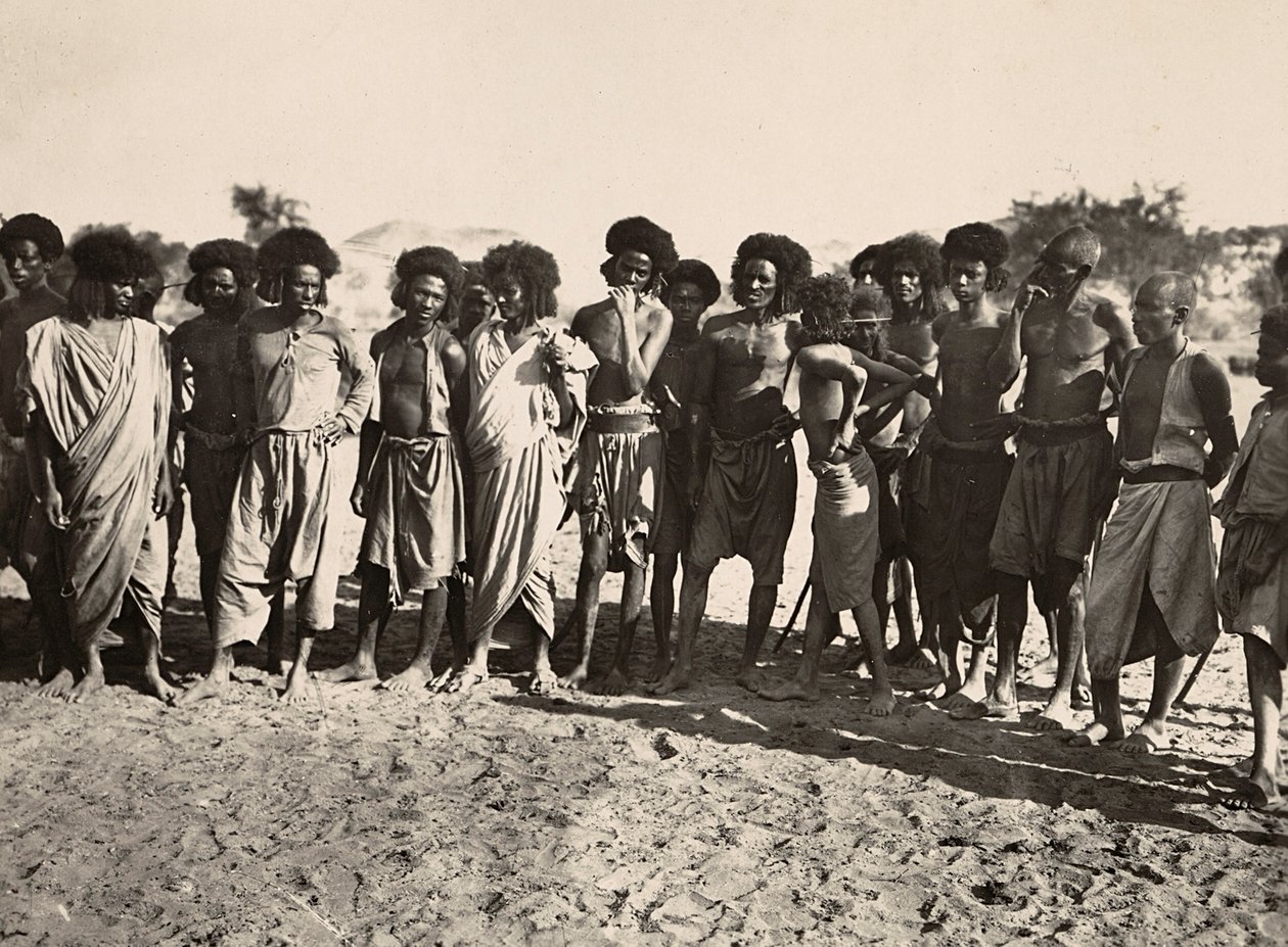 फासीवादी युग में 'बिल्डिंग ए एम्पायर': बेनी आमेर की जनजाति, 09/05/1936 (बी/डब्ल्यू फोटो) द्वारा मोडेस्टिनो बाल्डिनेटी
