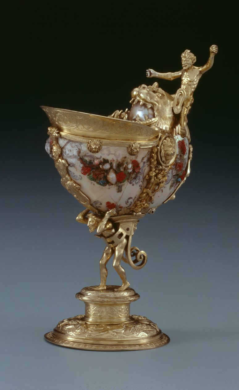 नॉटिलस कप, c.1560 (सोना मढ़वाया चांदी, नॉटिलस और मोती की चित्रित माँ) द्वारा नीदरलैंड के स्कूल