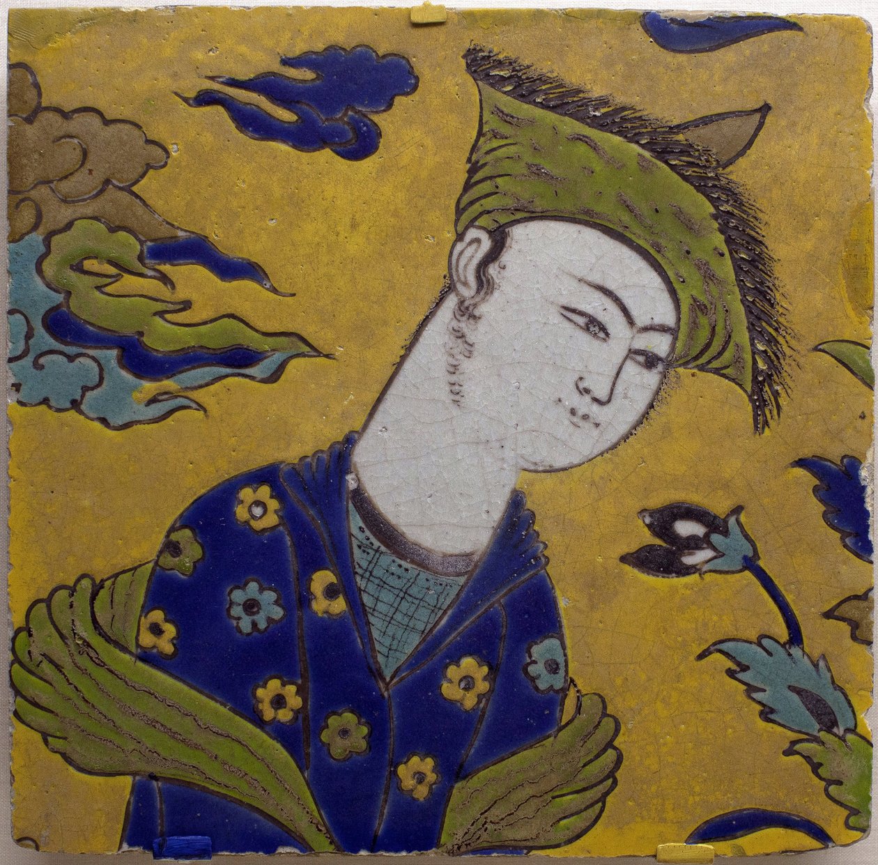 Azulejos - Faience d'Isfahan (फारस), Safavide अवधि, लगभग 1620 (टाइल, मिश्रित शरीर, चित्रित और चमकता हुआ, Persia, Isfahan, लगभग 1620, Safavid अवधि) - Musee Calouste Gulbenkian, लिस्बन (पुर्तगाल) द्वारा फारसी स्कूल
