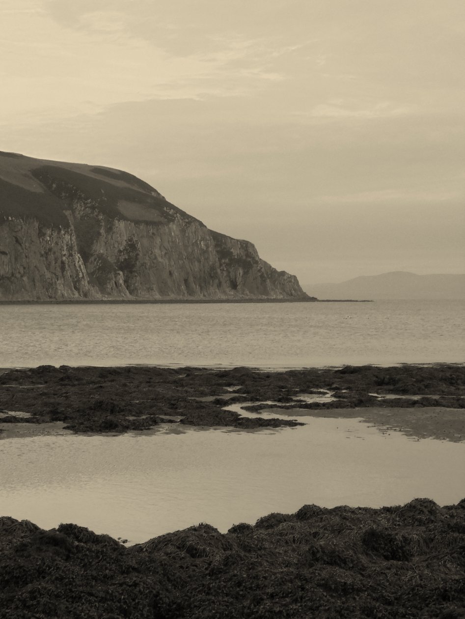 KINTYRE ... PLUS। 8 द्वारा पीटर मैकक्लेर