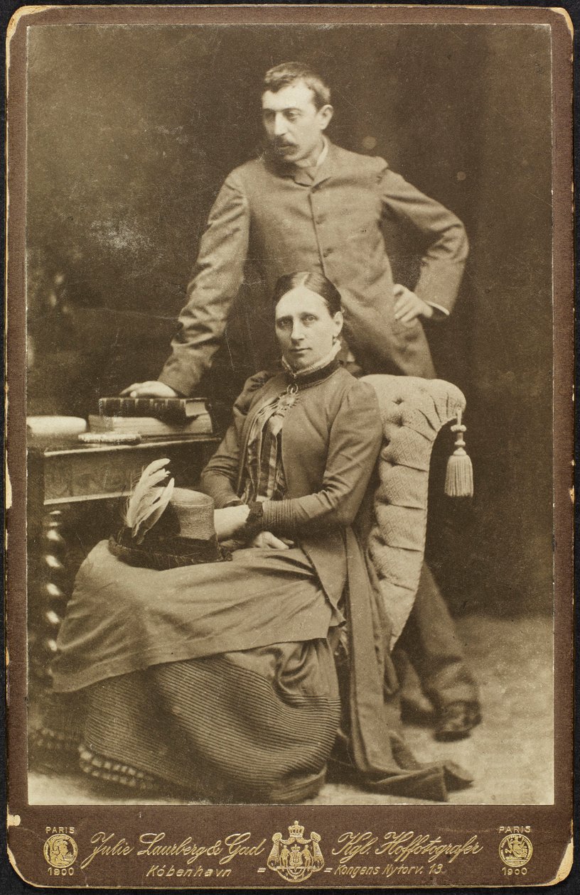 मेटे और पॉल गाउगिन का पोर्ट्रेट, 1885। द्वारा फोटो स्टूडियो जूली लॉरबर्ग और फ्रांज़िस्का गाद।
