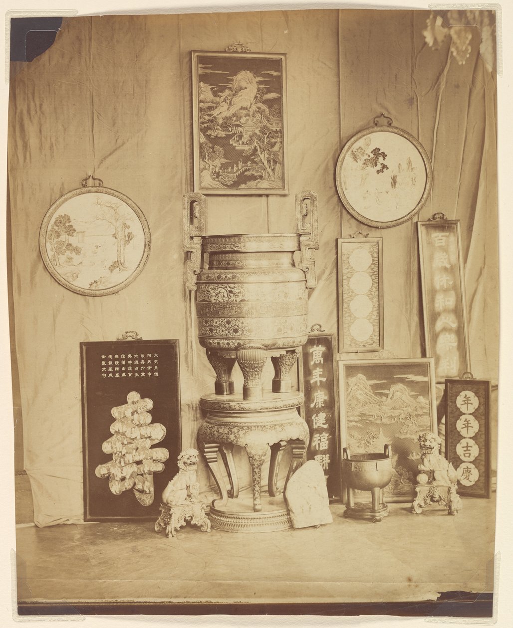 समर पैलस, बीजिंग, 1861-63 की कला वस्तुएं द्वारा पियरे एम्ब्रोज़ रिचेबर्ग