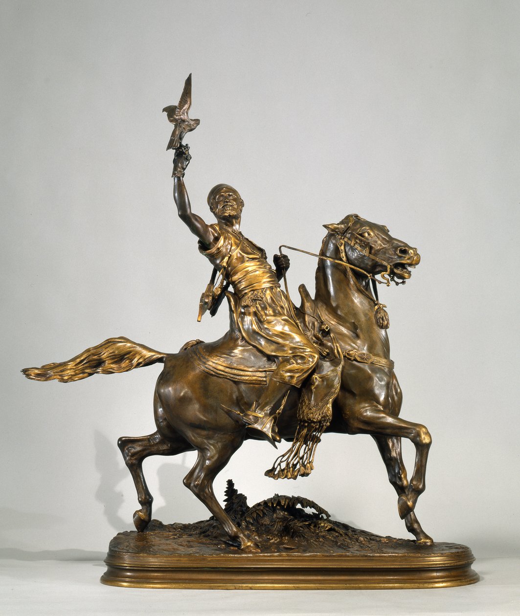 हॉर्सबैक पर अरब बाज़, c.1880 (कांस्य) द्वारा पियरे जूल्स मेने