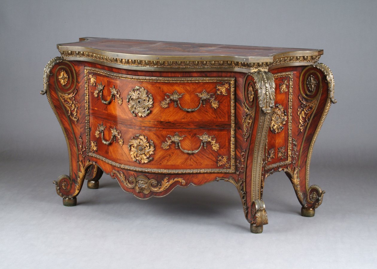 कमोड, c.1760-75 (शीशम और गिल्ट कांस्य) द्वारा पियरे लैंगलोइस