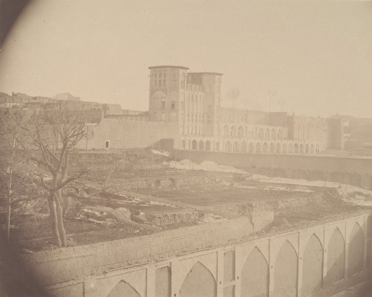 [कुरमानशाह, कुर्दिस्तान की राजधानी का दृश्य], 1840-60 के दशक। द्वारा संभवतः लुइगी पेस द्वारा।