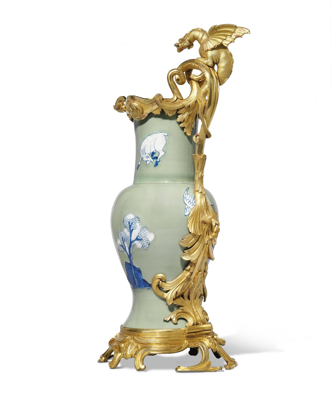 लुईस XV ईवर्स, पोर्सिलेन 1662-1722 की जोड़ी में से एक, c.1745-49 (ऑरमोलु-माउंटेड पोर्सिलेन) mounts द्वारा किंग राजवंश कांग्शी काल चीनी स्कूल