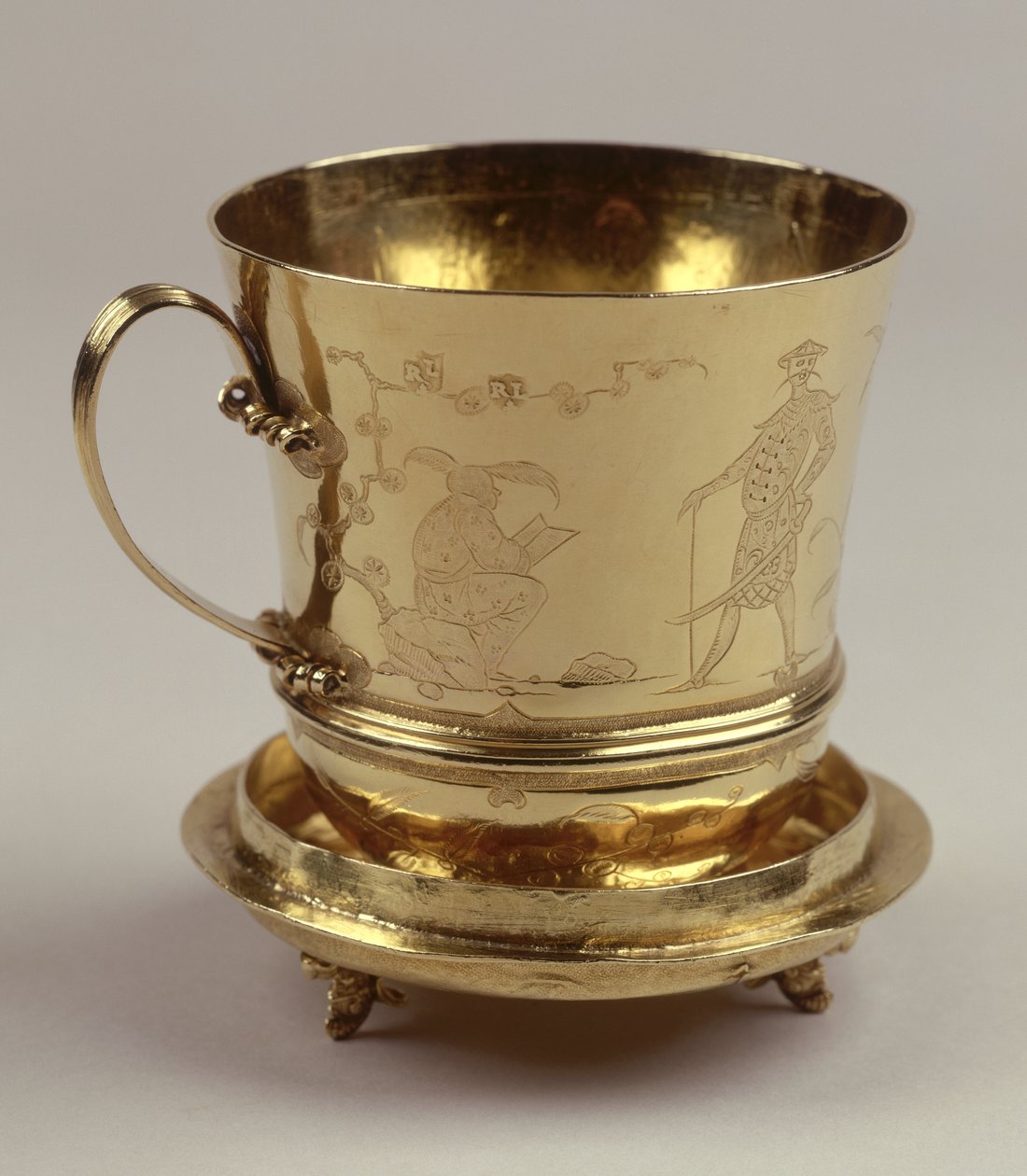 गोल्ड चॉकलेट कप, c.1685 (सिल्वर) (208937 देखें) द्वारा राल्फ लीक