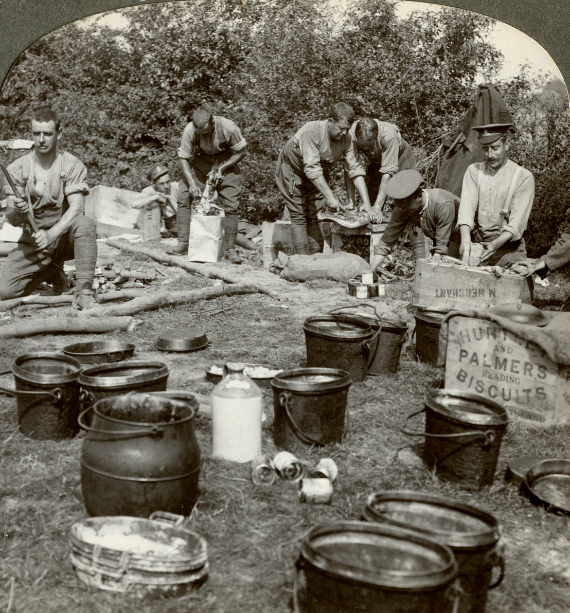 सेना खाना बनाती है, प्रथम विश्व युद्ध, 1914-1918। द्वारा यथार्थवादी यात्रा प्रकाशक
