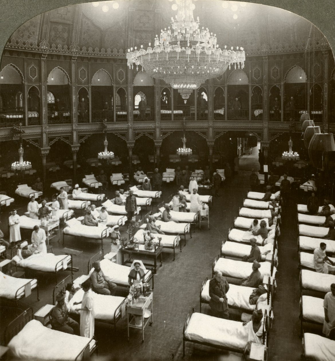 ब्राइटन, ससेक्स, द्वितीय विश्व युद्ध, 1914-1918 में कमोडिटी हॉस्पिटल का इंटीरियर। द्वारा यथार्थवादी यात्रा प्रकाशक