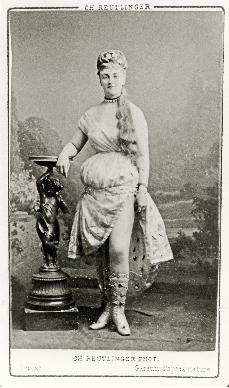 स्टेज पर मीरी लॉरेंट, c.1888-89 द्वारा रीटलिंगन स्टूडियो