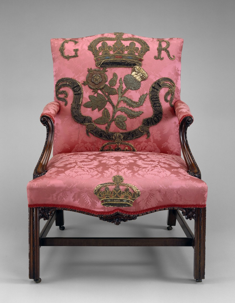 आर्मचेयर, c.1750 (महोगनी और असबाब) द्वारा रिचर्ड और एल्विक एडवर्ड (attr।) राइट