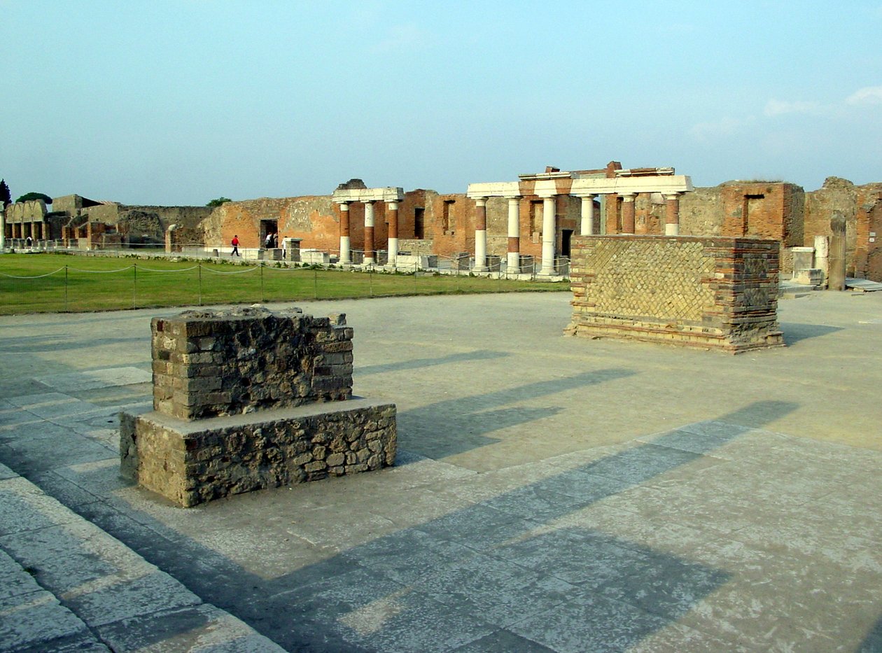 गोष्ठी द्वारा उपन्यास