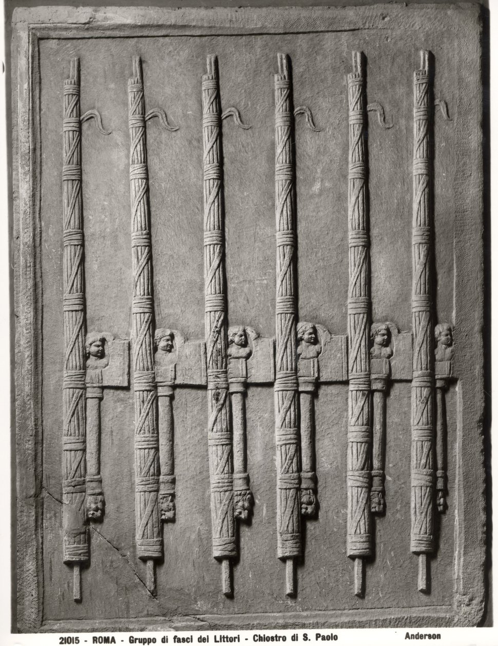 राहत एक समूह के चित्रण fasces fasces द्वारा रोमन रोमन