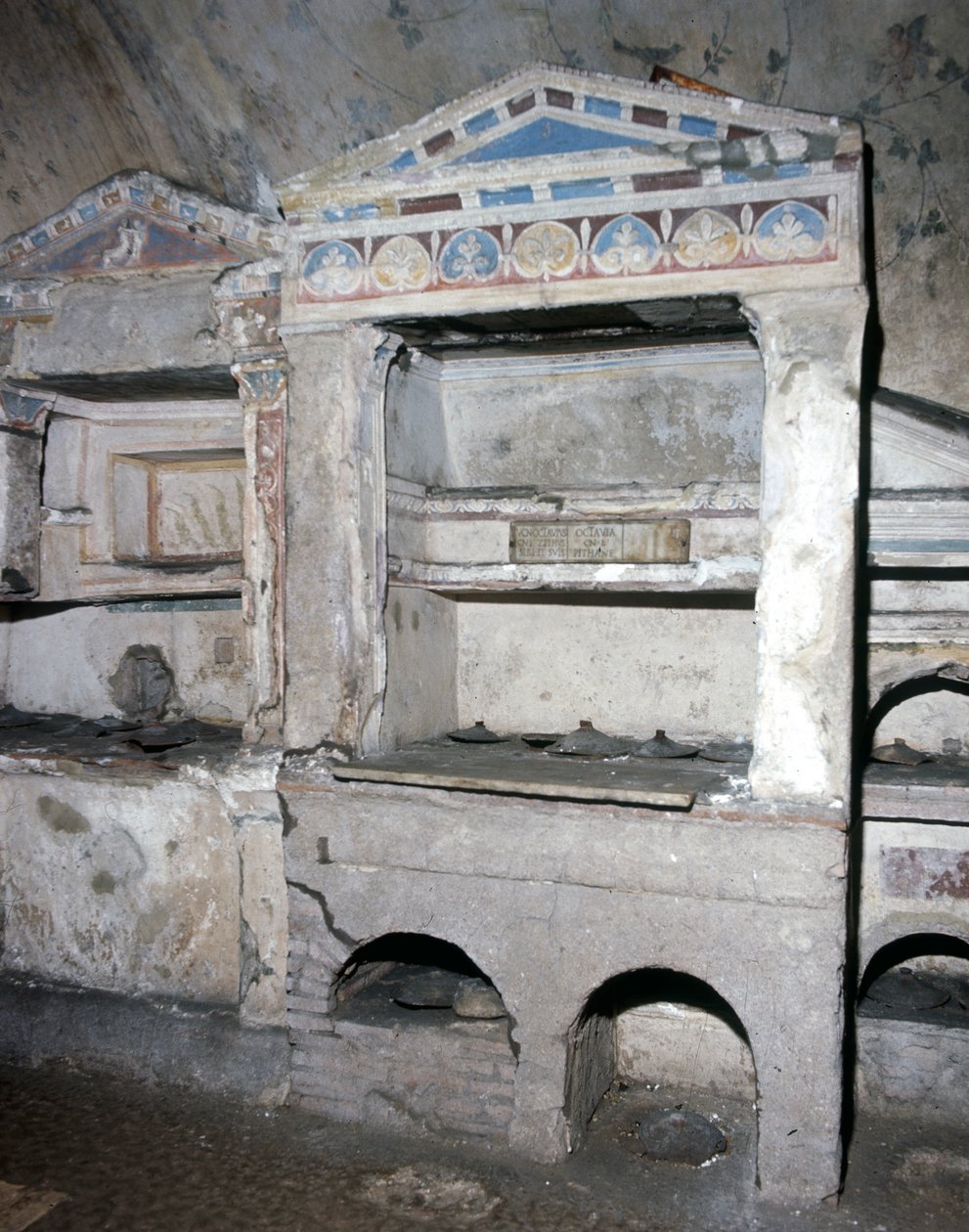 Columbarium - Pomponis Hylax का मकबरा द्वारा उपन्यास