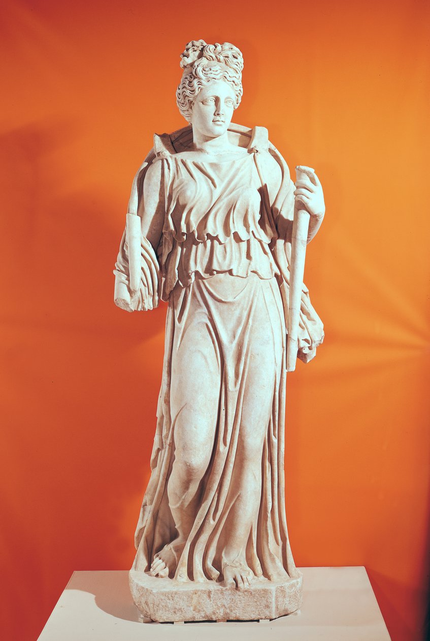Hecate (संगमरमर) की मूर्ति द्वारा उपन्यास