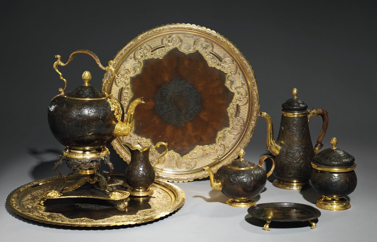 चाय और कॉफी सेवा, शायद डेमिडॉफ कार्यशाला, Urals, c.1770 द्वारा द्वारा रूसी स्कूल