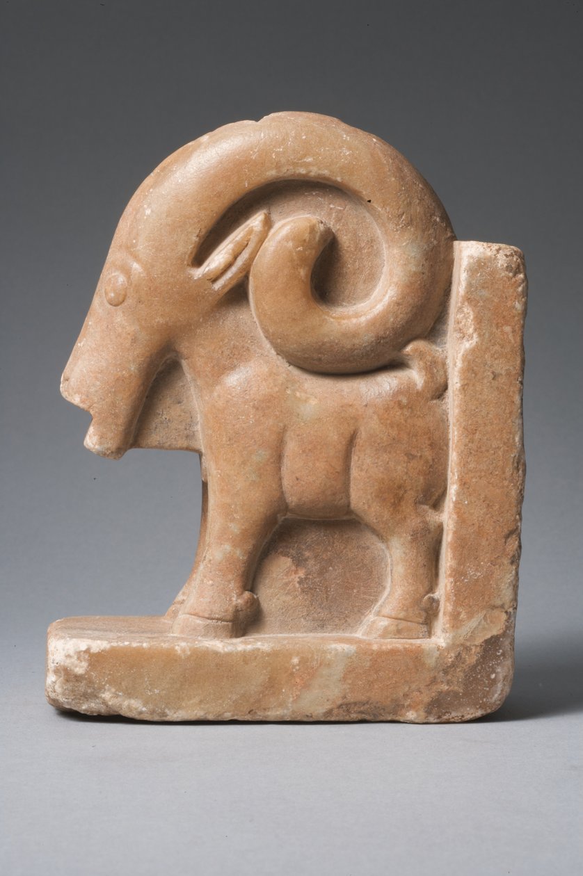 Ibex मूर्तिकला (चूना पत्थर) द्वारा Sabaean