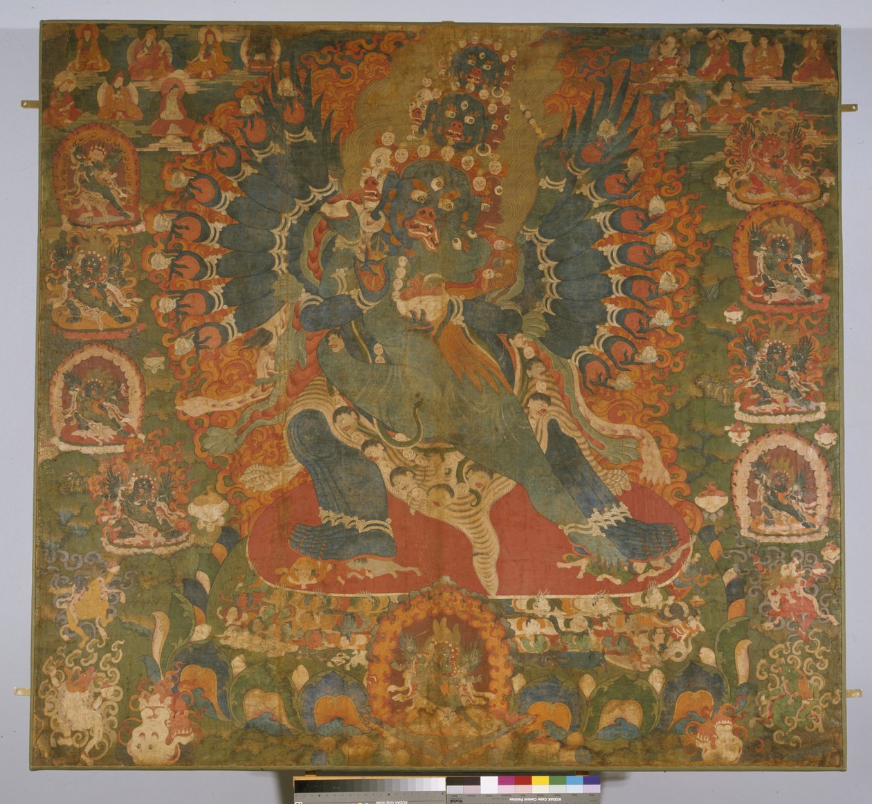  द्वारा स्कूल एशियाई