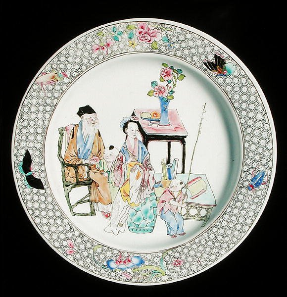 ए फैमिली रोज एगशेल डिश, c.1730 (चीनी मिट्टी के बरतन) द्वारा स्कूल चीनी