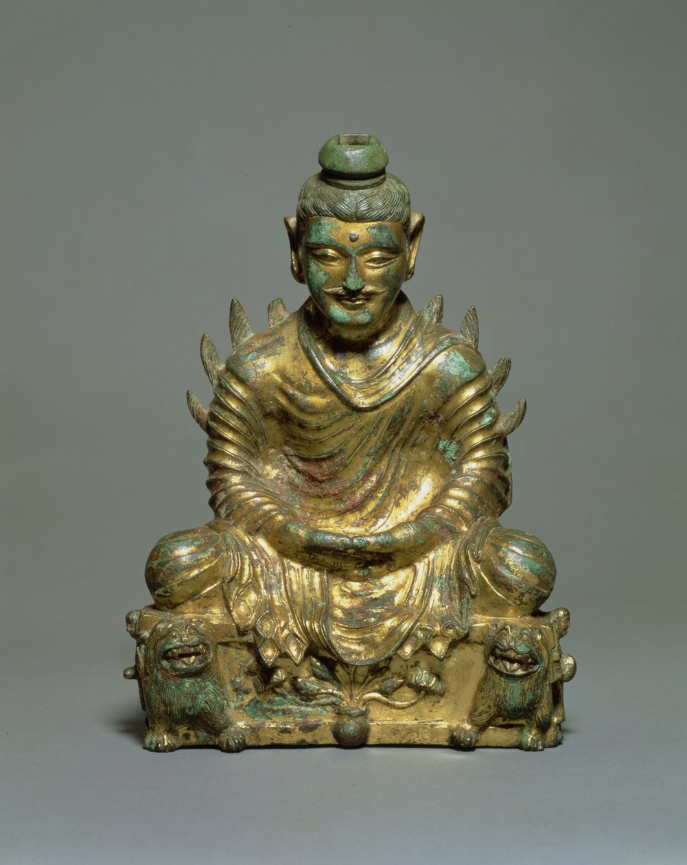 ज्वलंत कंधों के साथ बैठा बुद्ध, चीनी छह राजवंश काल, उत्तरी वी वंश, तीसरी-पांचवीं शताब्दी (कांस्य) द्वारा स्कूल चीनी