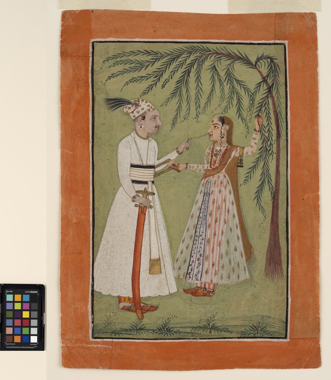 एक शासक एक महिला के बालों का एक ताला खींचता है, जो एक पेड़ पर गिरती है, c.1705 (अपारदर्शी जल रंग और कागज पर सोना) द्वारा स्कूल पहाड़ी