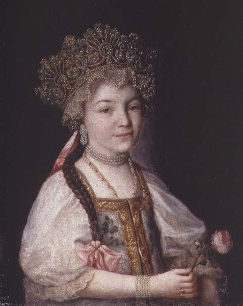 रूसी राष्ट्रीय पोशाक में एलेक्जेंड्रा पावलोवना का पोर्ट्रेट, c.1790 (कैनवास पर तेल) द्वारा स्कूलरूसी