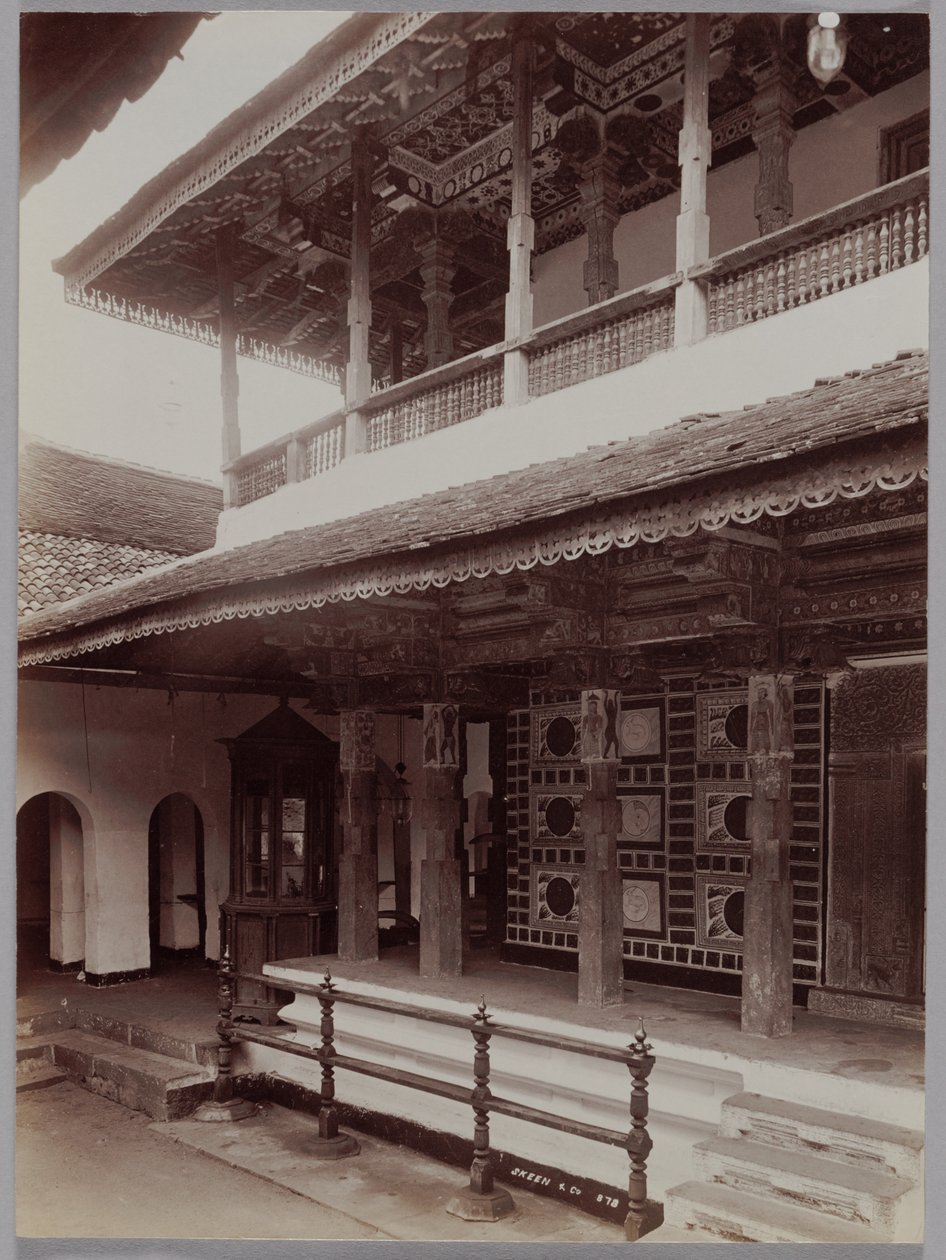कैंडी, सीलोन में बौद्ध मंदिर, सी। 1880 के दशक। द्वारा Skeen and Co.