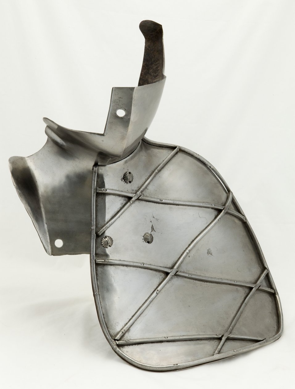 टर्निंग टारगेट के साथ रीइनफोर्सिंग बेवर, c.1560 (स्टील) द्वारा साउथ जर्मन स्कूल